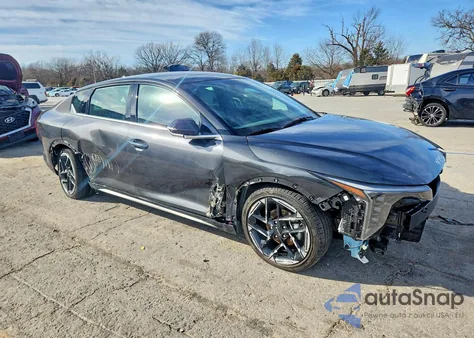 2025 Kia K4 Gt-Line z USA, uszkodzony, nr VIN 3KPFW4DE1SE044377